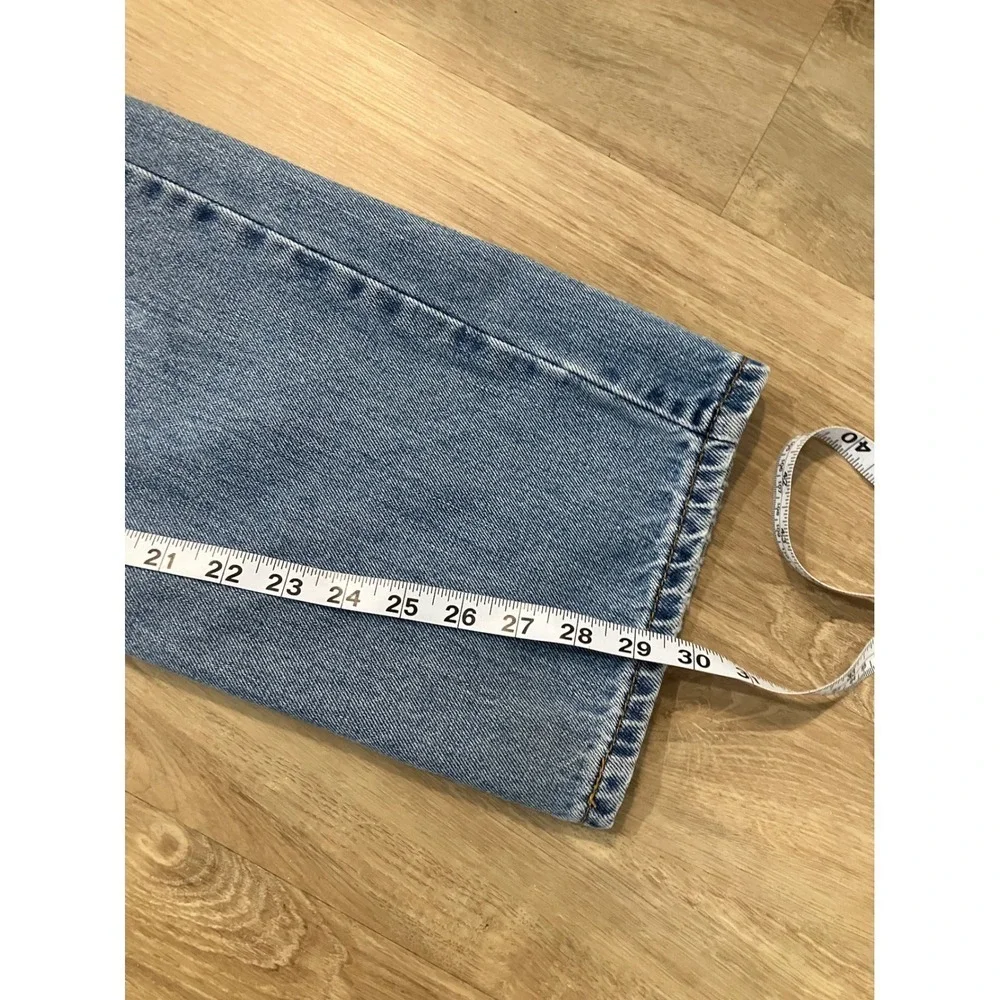 Levis outfit comfortable